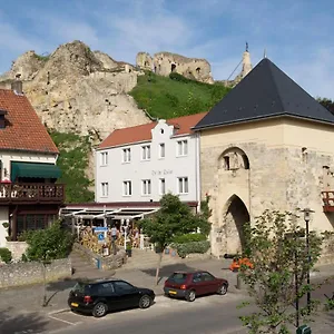 https://bed-breakfast-restaurant-de-la-ruine.valkenburgaandegeul-hotels.com