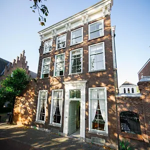 b-b-oudegracht-utrecht.utrechthotels.net/